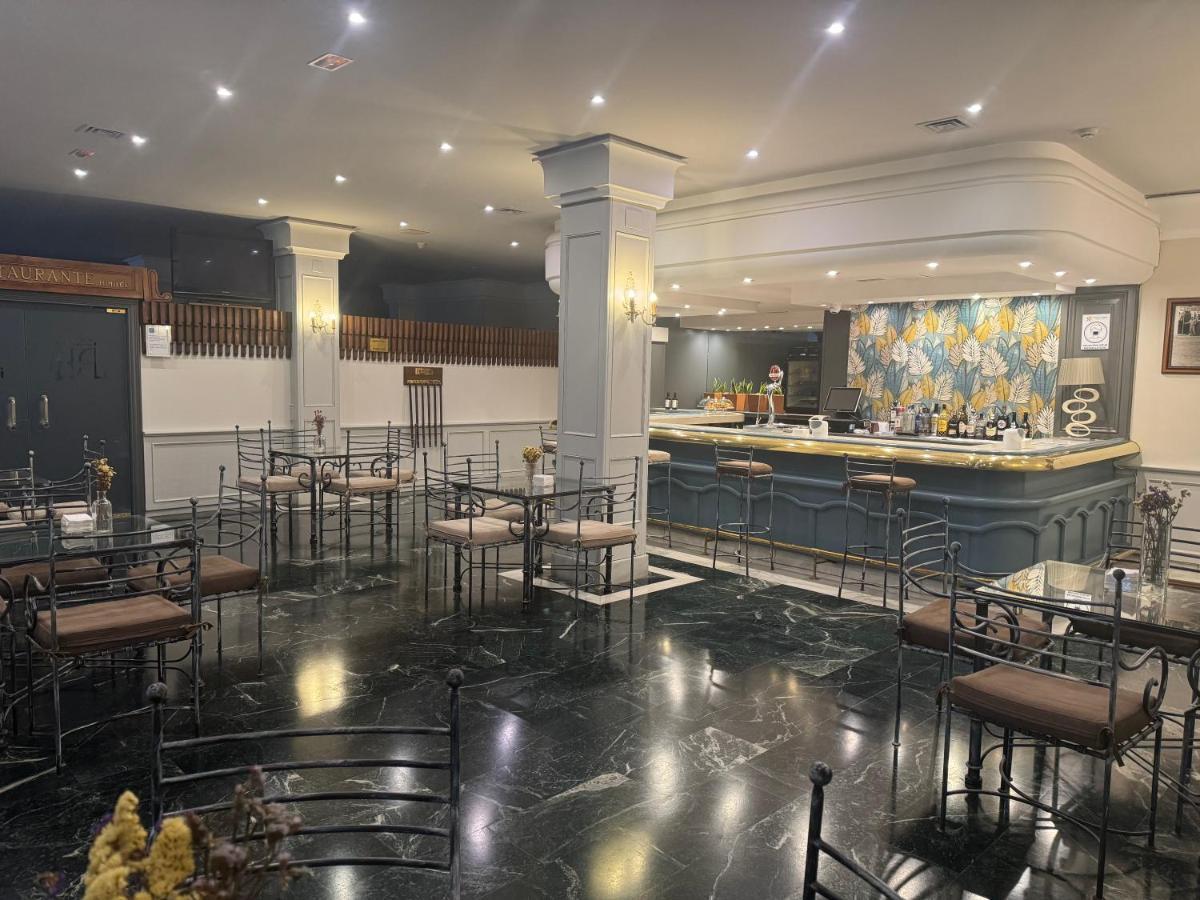 Hotel Rl Anibal Линарес Экстерьер фото