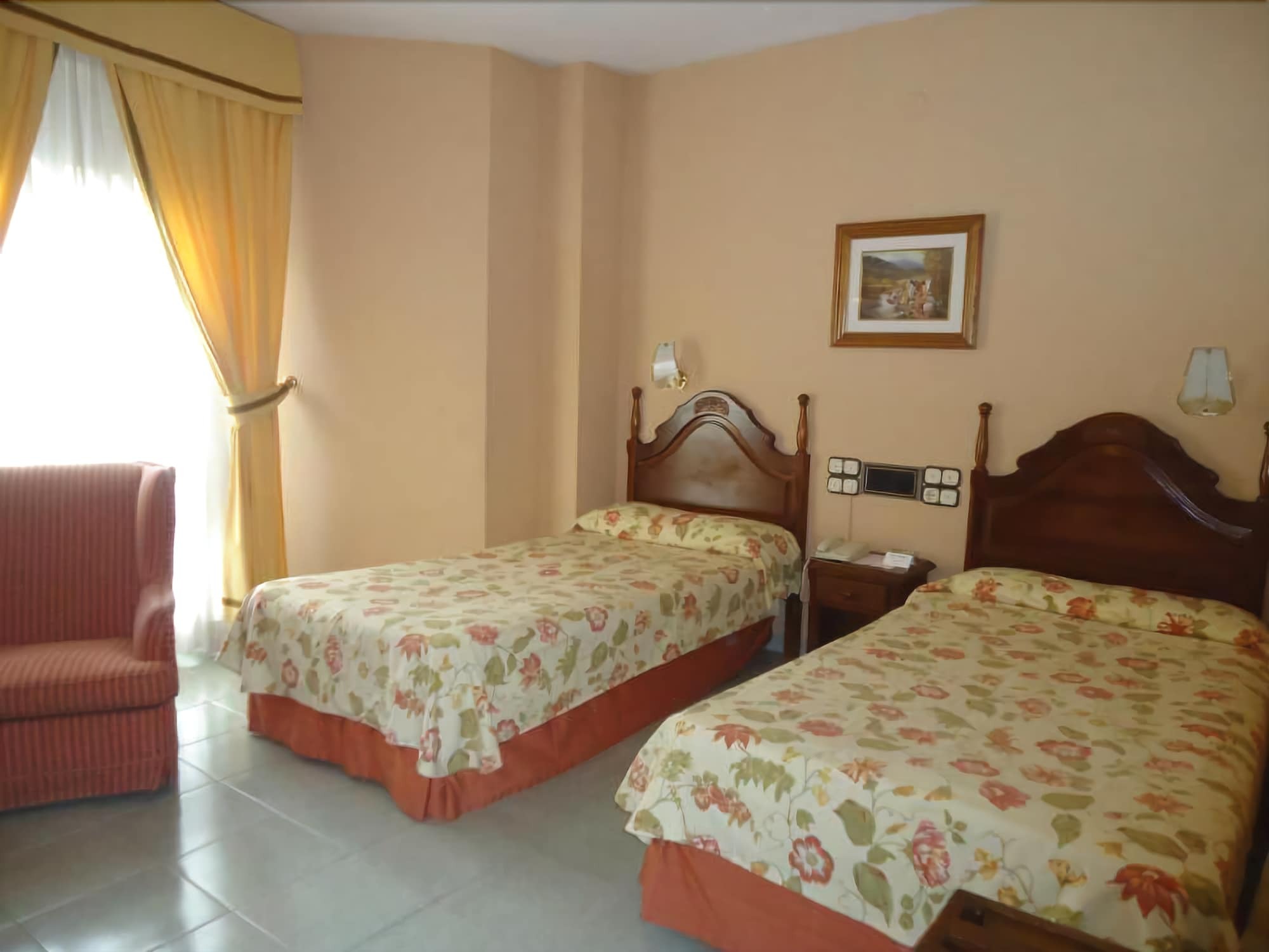 Hotel Rl Anibal Линарес Экстерьер фото