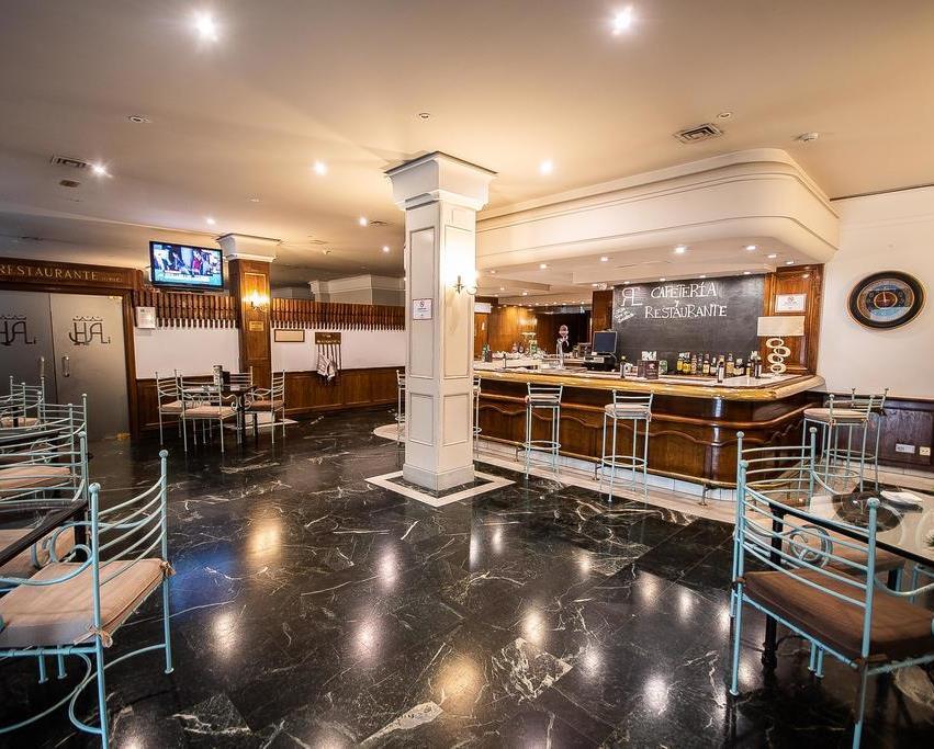 Hotel Rl Anibal Линарес Экстерьер фото